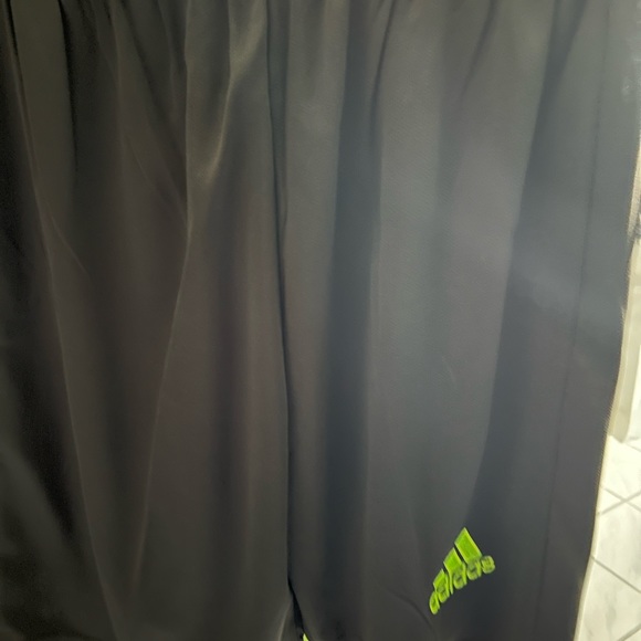 Short - Picture 6 of 11